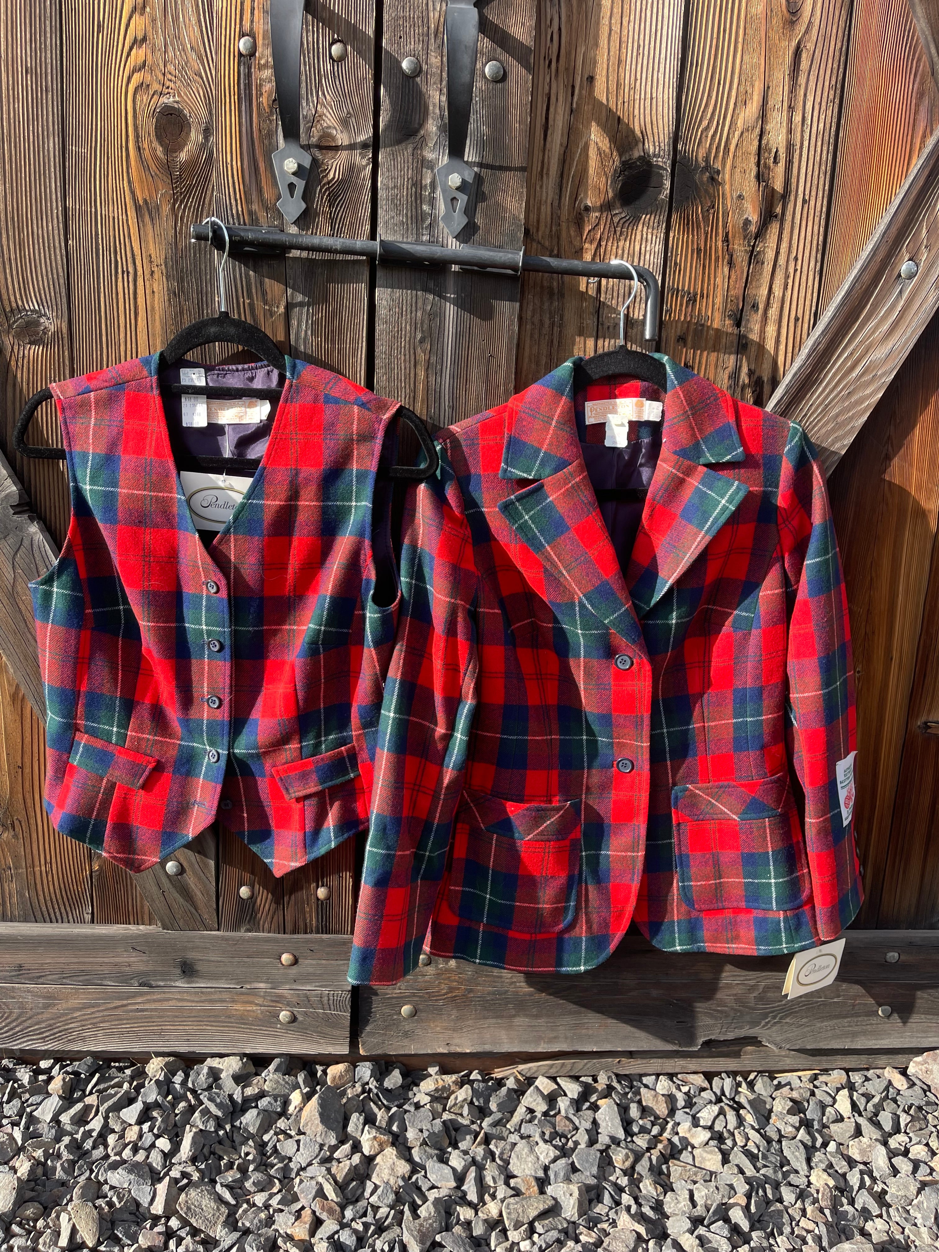 RARE Vintage Pendleton Plaid Best and Blazer