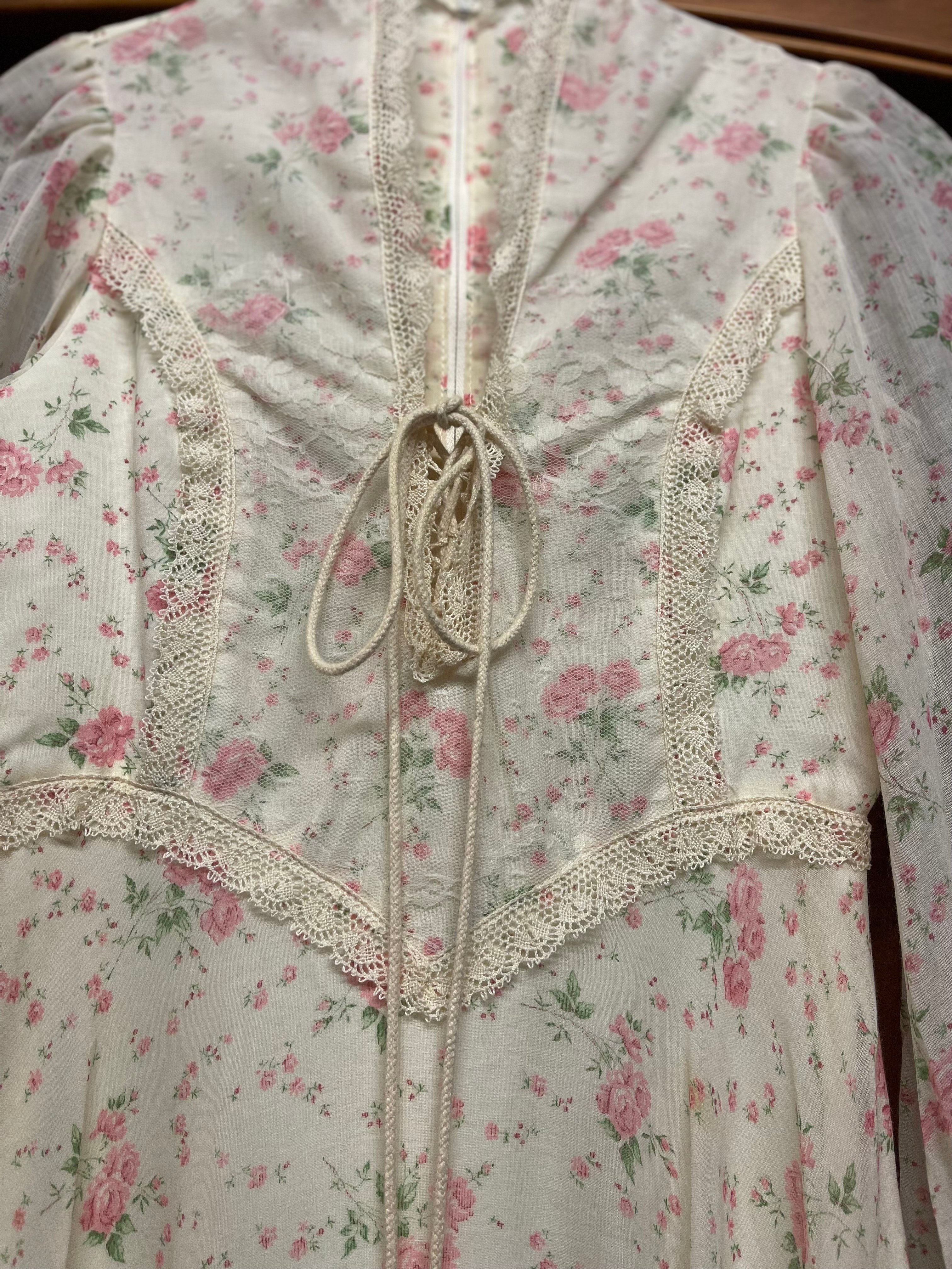 Vintage Western Floral Dress